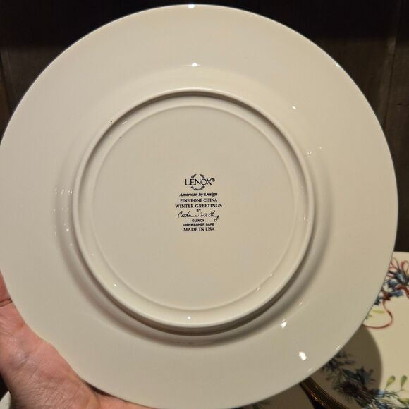 Set 6 Lenox Winter Greetings Cardinal + Ribbon 8" Salad Plates Gold Rim Holly - Picture 8 of 9